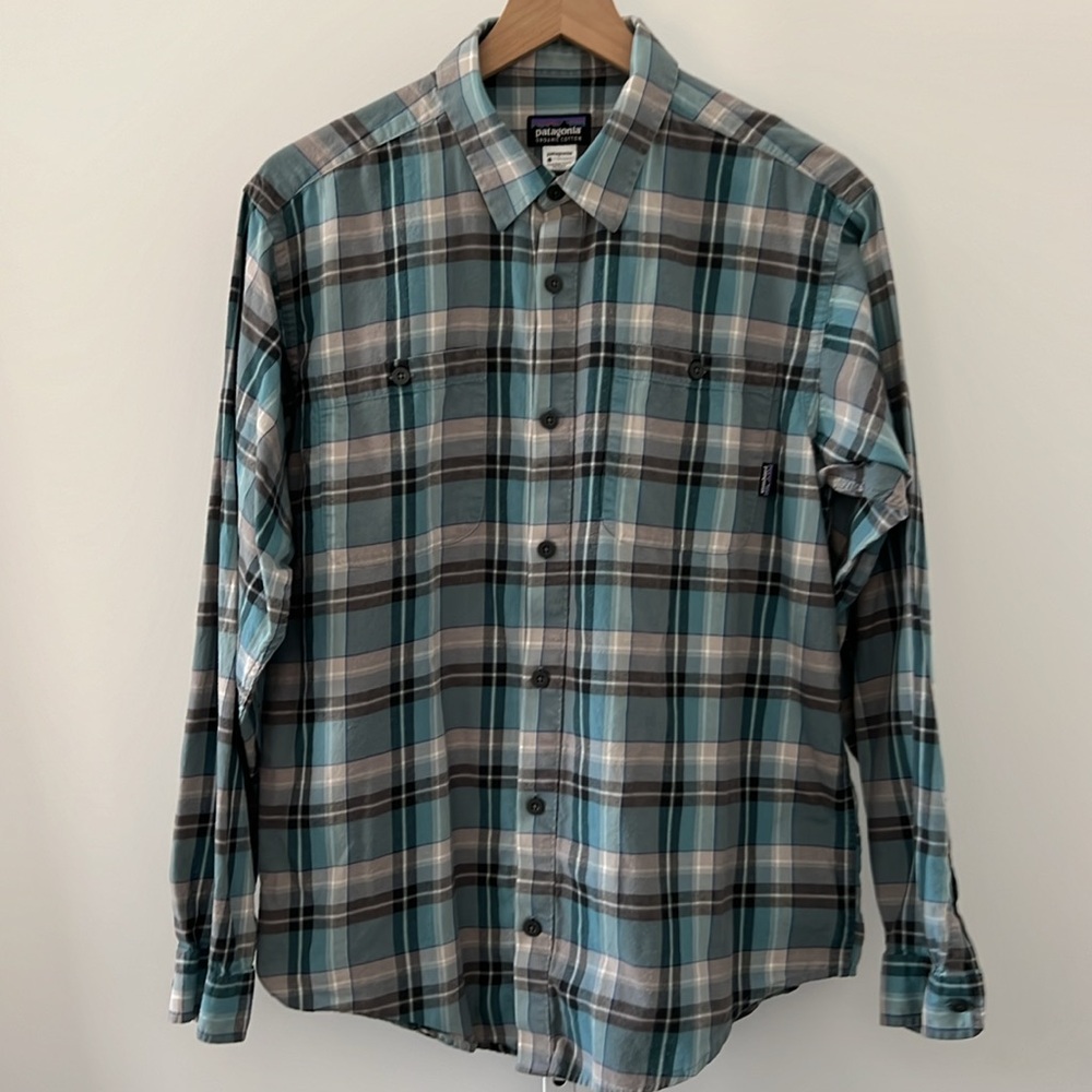 PATAGONIA plaid button down long sleeve shirt blue gray white medium
